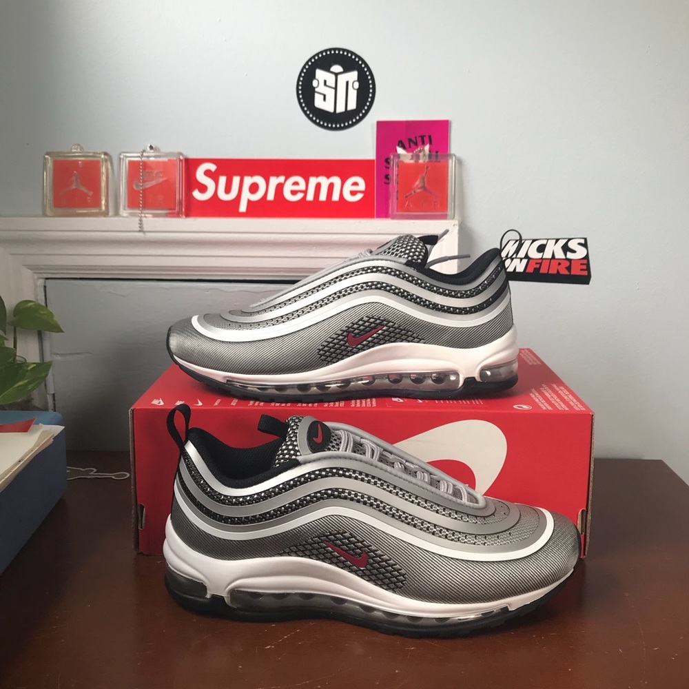 Air max 97 ultra metallic silver size 7Y gs